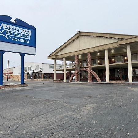 Americas Best Value Inn Wendover Exteriér fotografie